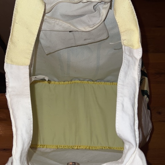 Dirty Ballerina “Beach Please” Palm Print Tote - Picture 6 of 9